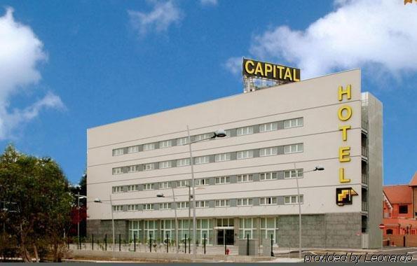 Hotel Capital ロヴィーゴ エクステリア 写真